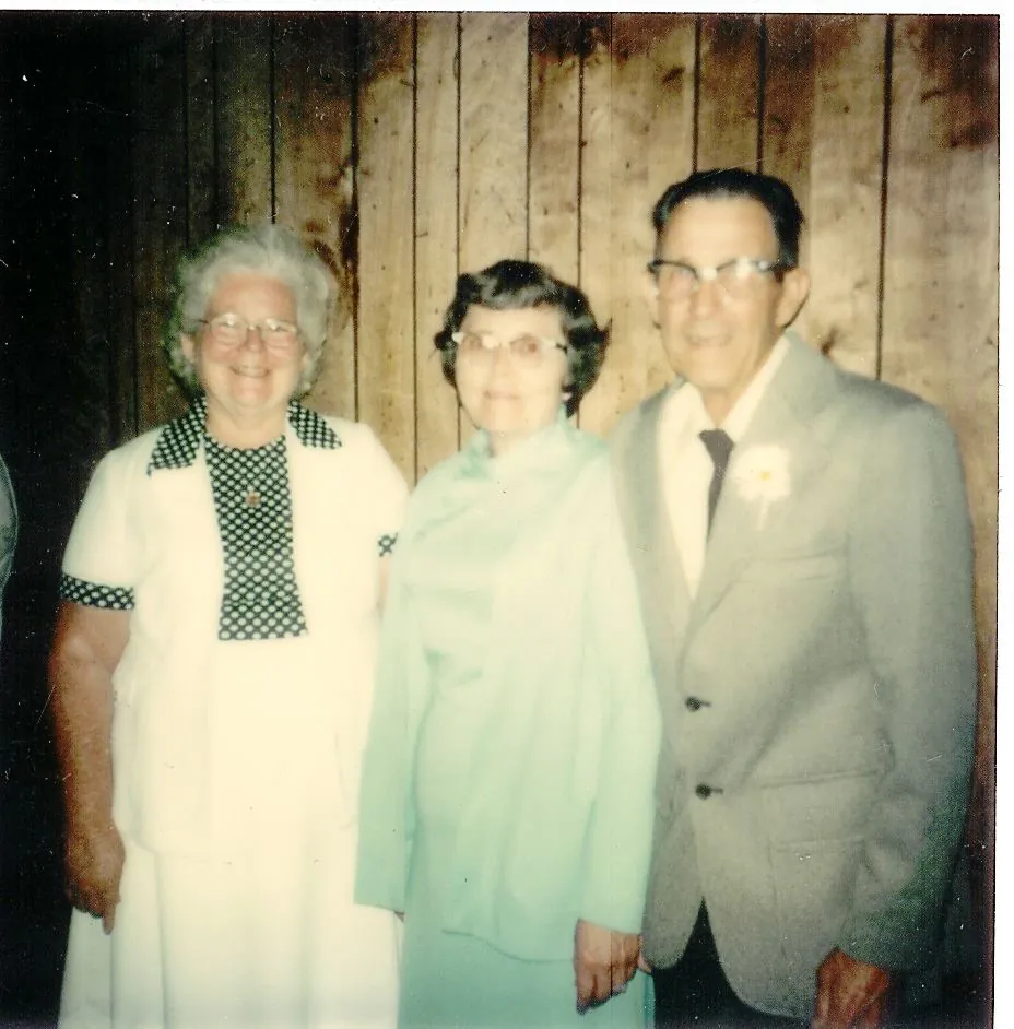 Sarah Majors, Jetty and Clarence Maxwell