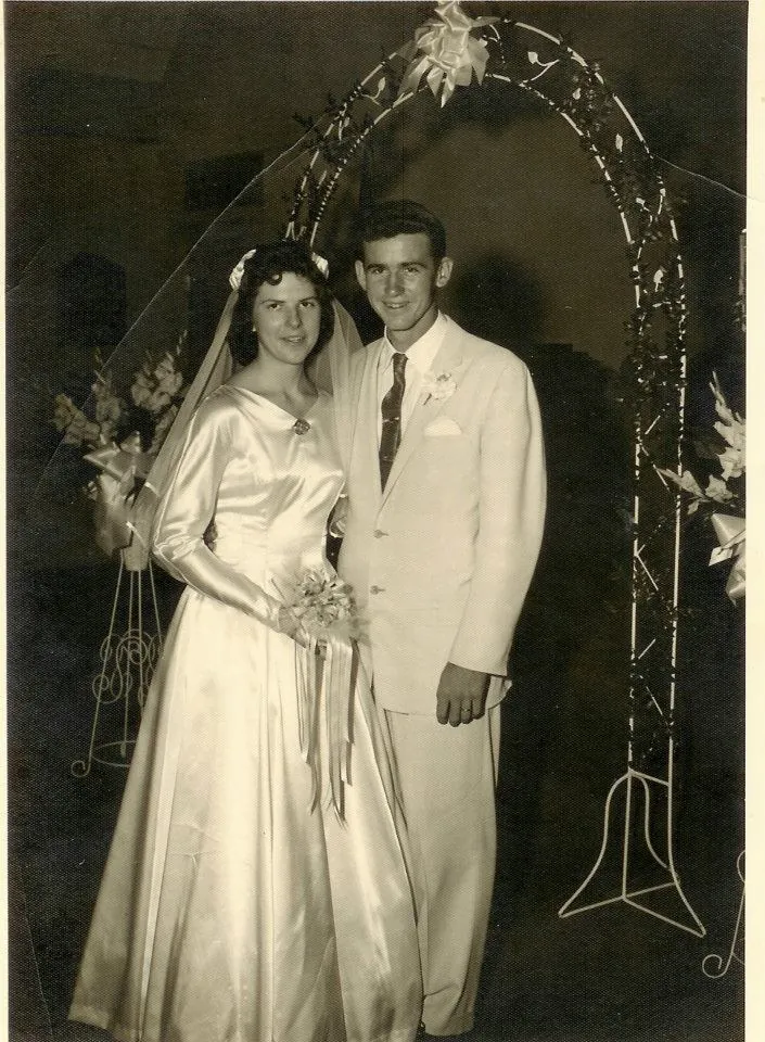 Robert and Mary Majors on their wedding day